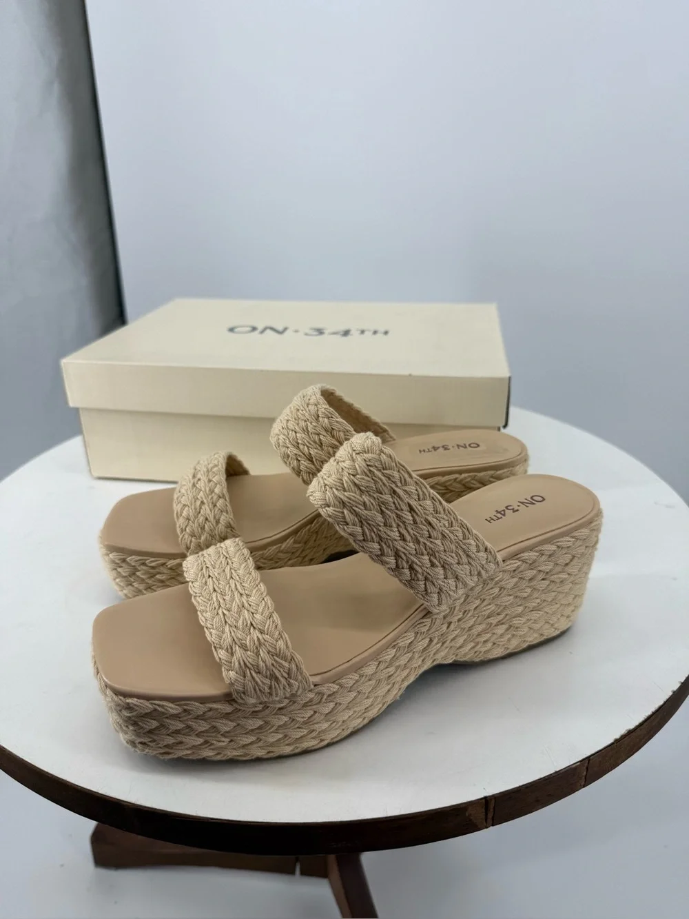 ON 34th Norinarf Raffia Platform Wedge Sandals Womens 9.5M Natural Resort NEW